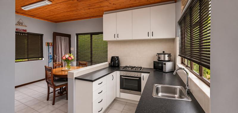 To Let 2 Bedroom Property for Rent in Glen Lilly Western Cape